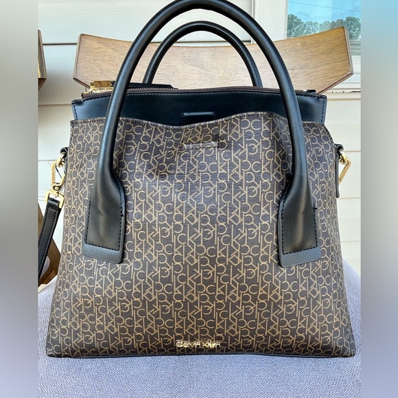 Calvin Klein Signature Brown and Black Satchel - Picture 1 of 8